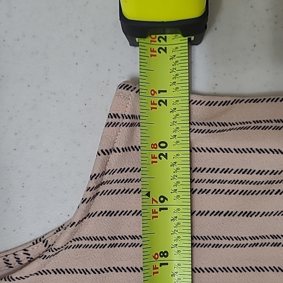 Adrianna Papell Light Pink & Black Striped Sleeveless Top size Large - Picture 6 of 7